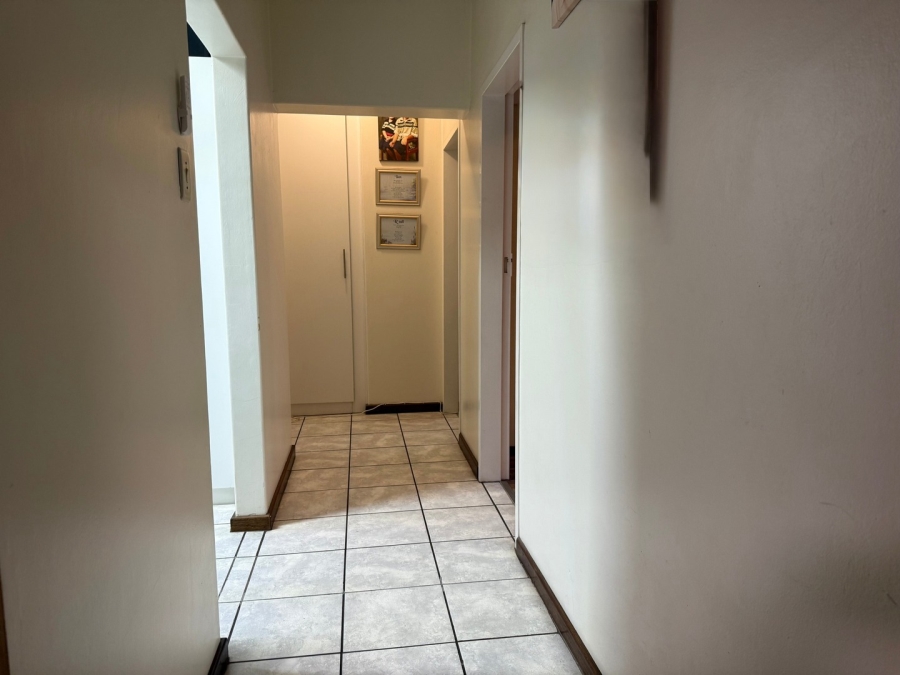 2 Bedroom Property for Sale in Potchefstroom North West